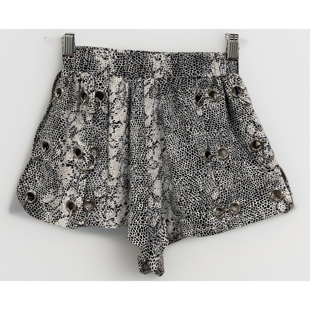 Millau Snakeskin Print Metal Grommets High Waist Shorts Women's Size Small